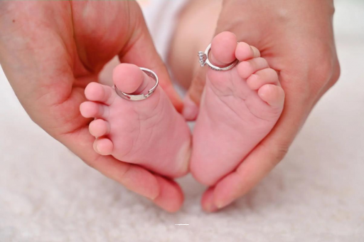 武汉供卵包生男孩宝宝干咳呕吐